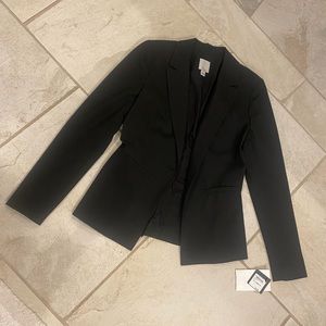 Brand New Halogen Suit Jacket! Size 2!